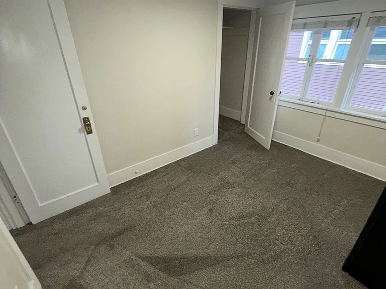 Charbern Inn — Photo 11
