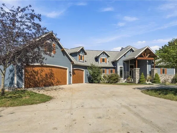 13012 E Lone Jack Lees Summit Rd, Lees Summit, MO 64086