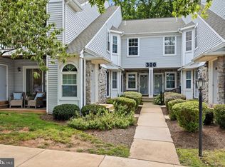 301 Mews Dr, Sellersville, PA 18960