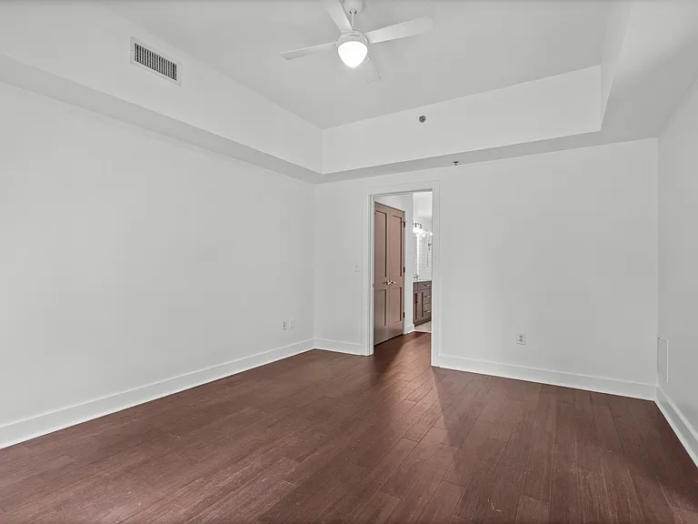 1100 Howell Mill Rd NW #212 — Photo 16