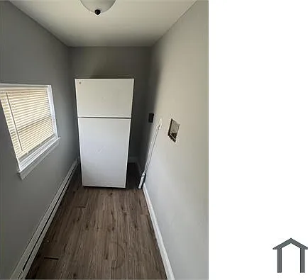 2 bed, 900 sqft, $1,300 — Photo 4