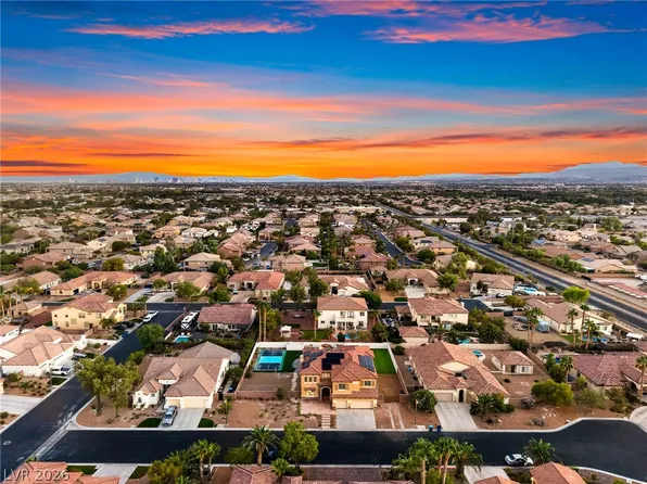 6351 Abacus Farms Ct, Las Vegas, NV 89131
