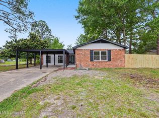 2419 Avenido Del Pinar St, Gautier, MS 39553