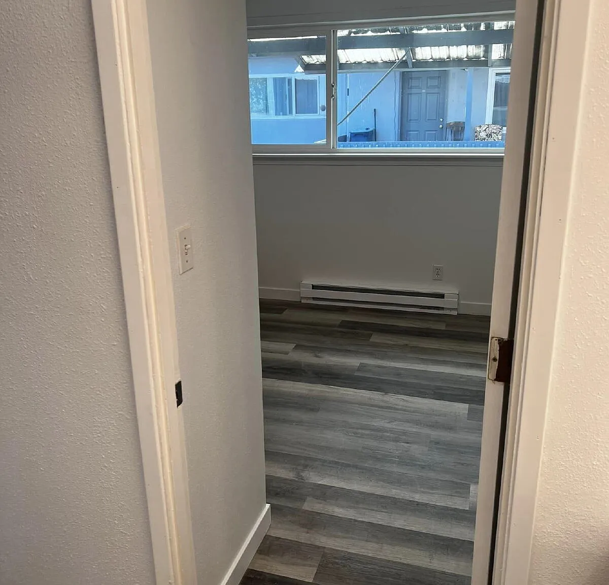 1 bed, 1.0 bath, $950 — Photo 4