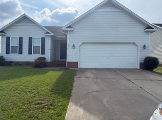 2242 Chasewater Rd, Fayetteville, NC 28306