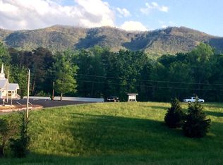 Browns Chapel Rd, Parrottsville, TN 37843