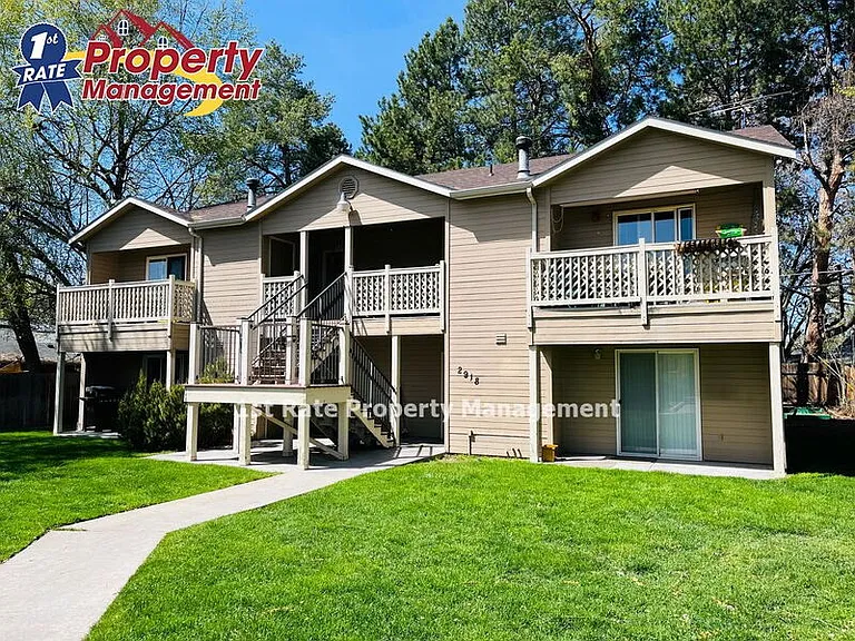 2918 W Stewart Ave #201 — Photo 14