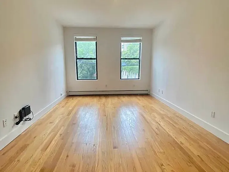 110 N 5th St #2 — Photo 10
