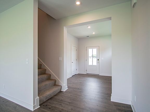 5th image of 4836 Haventree Dr Lot 4