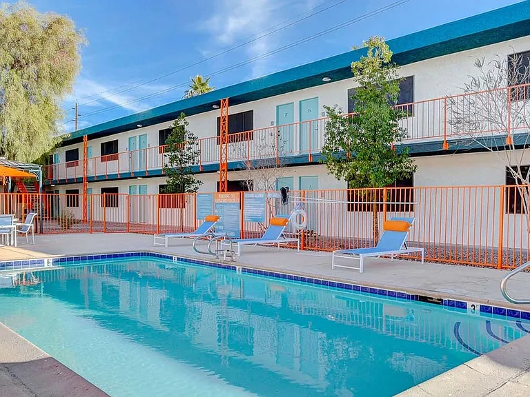 ATMO Bruce | Apartments For Rent in Las Vegas, Nevada