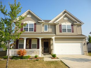 1112 Sassafras Trl, Greenwood, IN