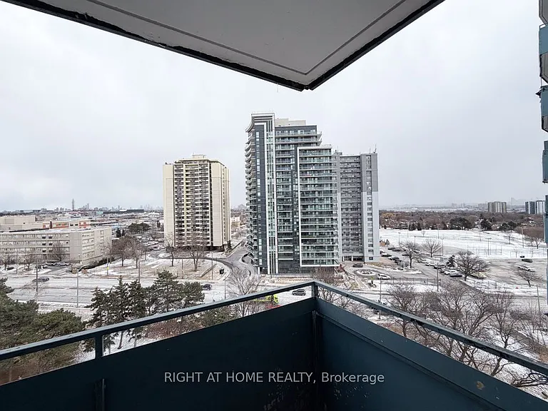 1440 Lawrence Ave W #510 — Photo 7