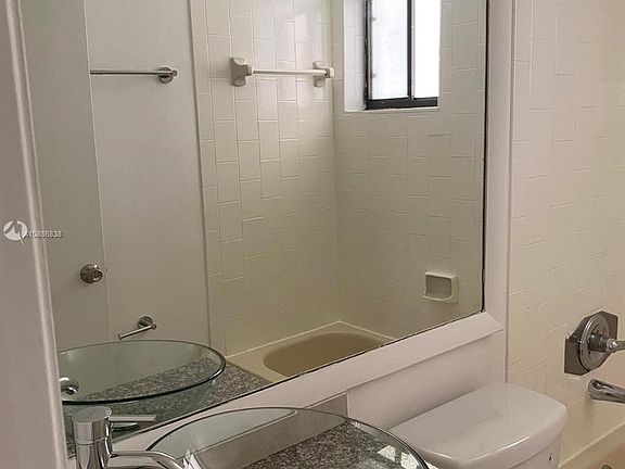 5th image of 5400 W 21st Ct APT 203