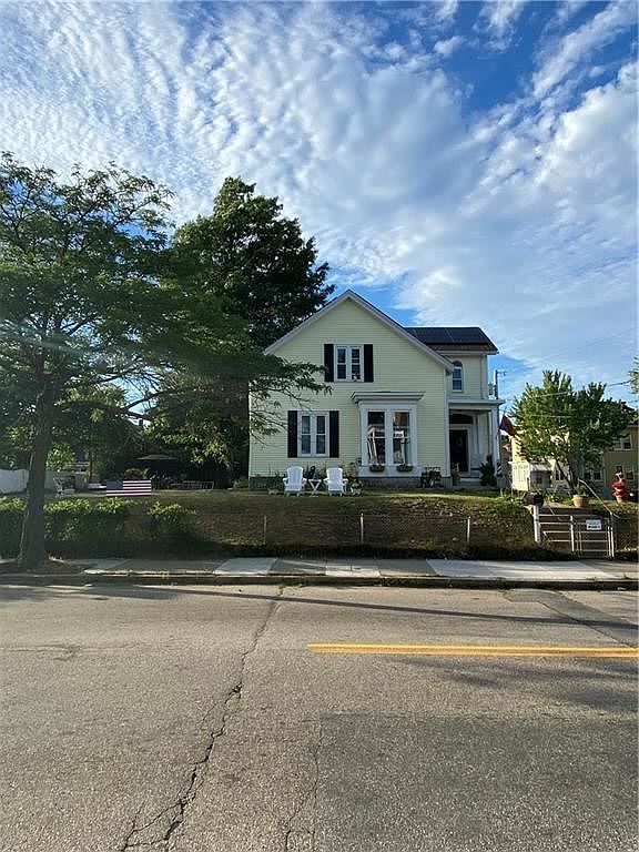 425 Plainfield St, Providence, RI 02909 Zillow