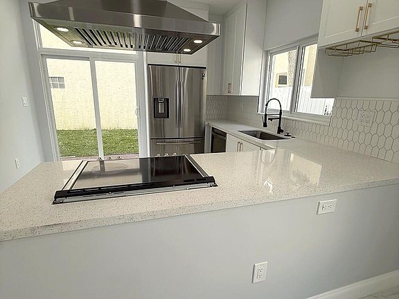 5th image of 3705 VALAIS Drive