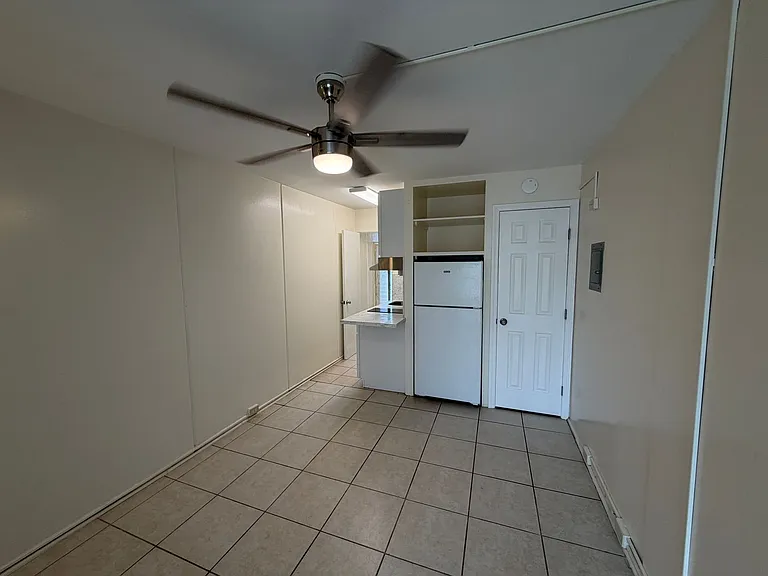 1315 Heulu St — Photo 2