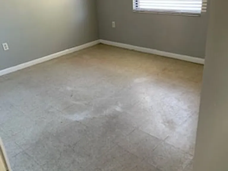 2830 Skyview Dr — Photo 2