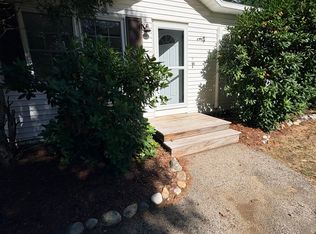 60 New Boston Rd #A, Kingston, NH 03848