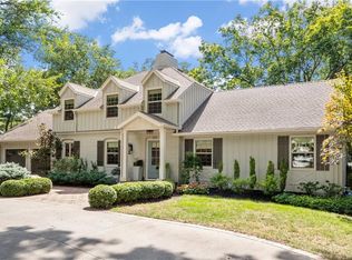 1251 W 63rd St, Kansas City, MO 64113