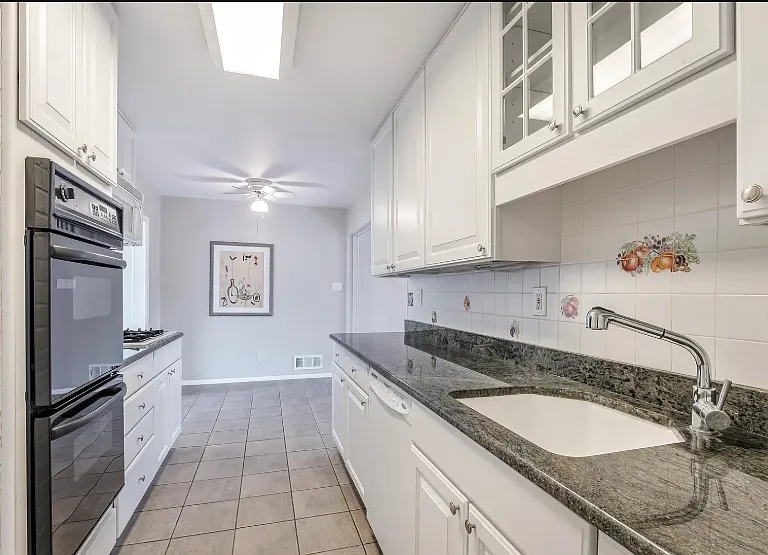 4505 Picot Rd — Photo 6