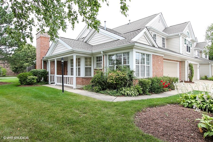 1st image of 283 Woodstone Cir