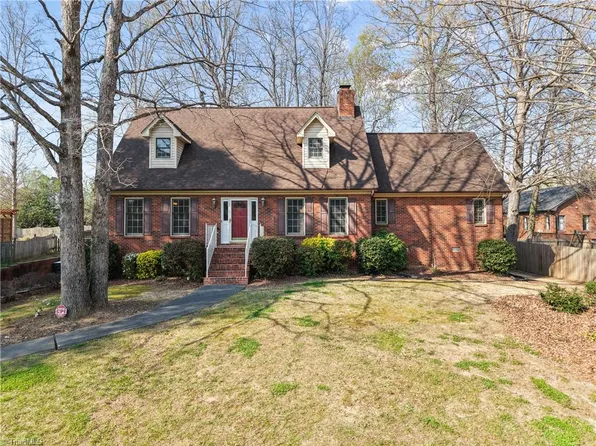 1725 Huntington Woods Ct, Winston Salem, NC 27103