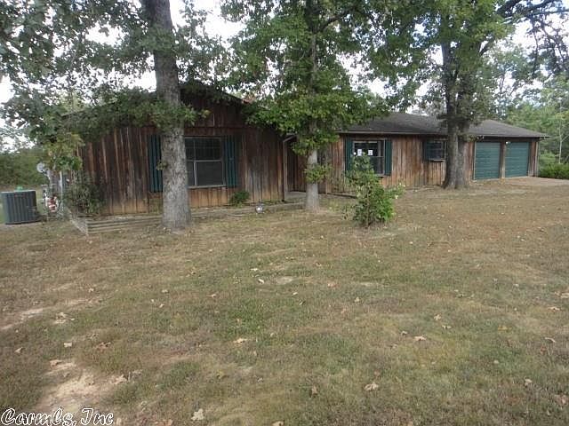 1st image of 300 Meade Ln