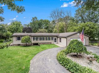 4486 Lapeer Rd, Burton, MI 48509