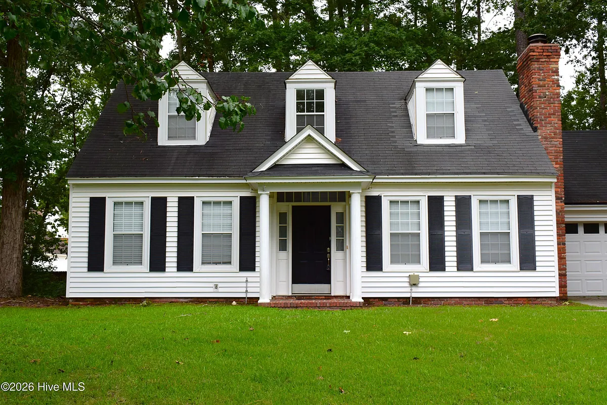 Building Photo - 4139 Fair Oaks Rd