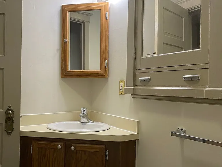 Welcome to Lancaster's First Ever Multi-Unit Apartment Building - Historic Hamilton Suites! — Photo 30