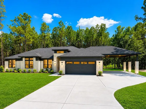 13656 Armstrong St, Conroe, TX 77303