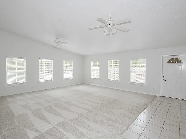 5561 Cottonwood Dr — Photo 6