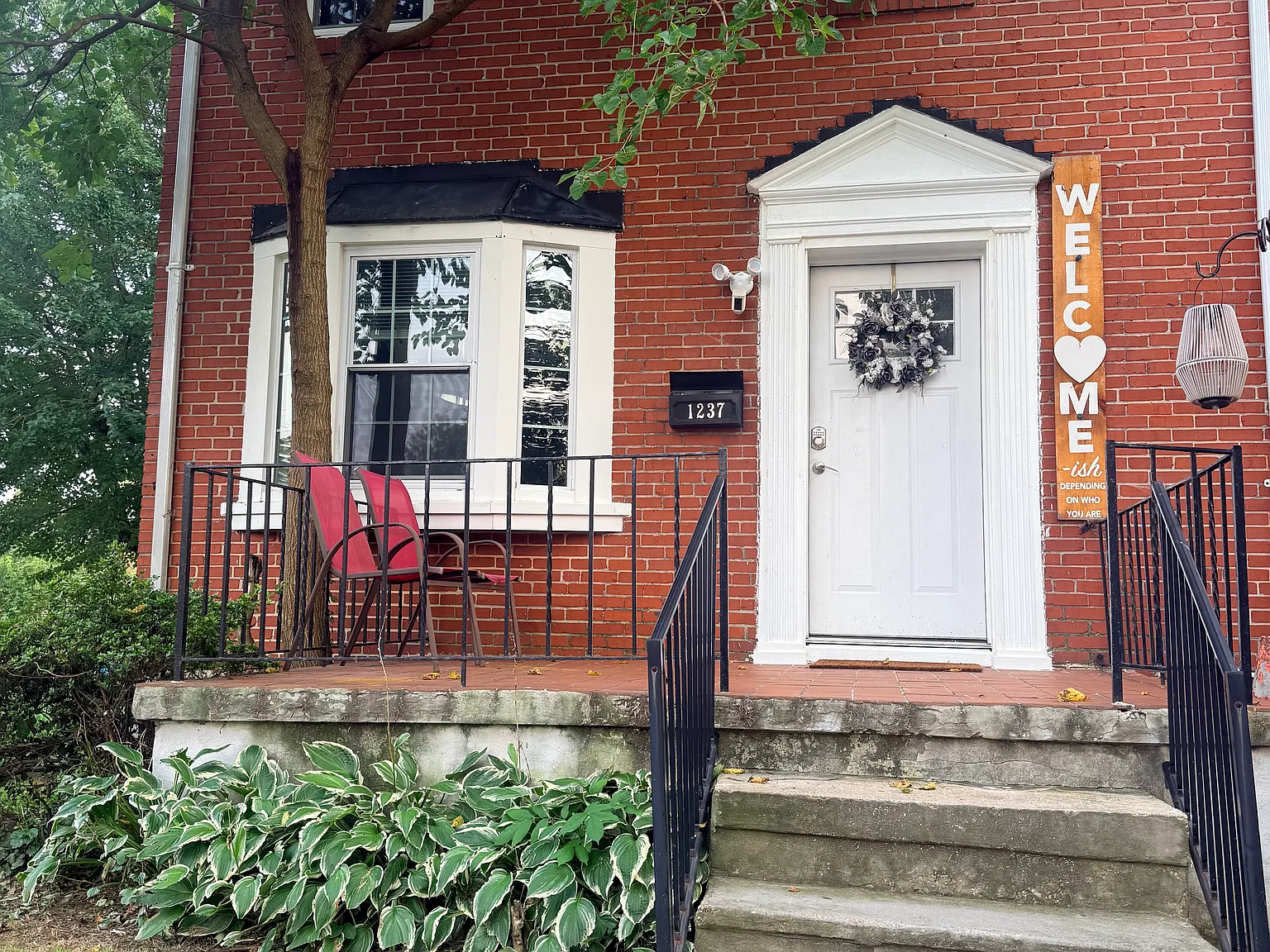 1237 Walker Ave — Photo 2