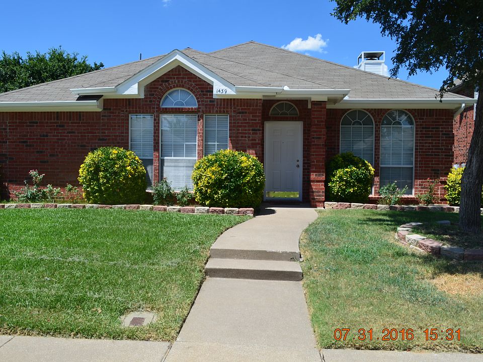 1st image of 1439 Creekview Dr