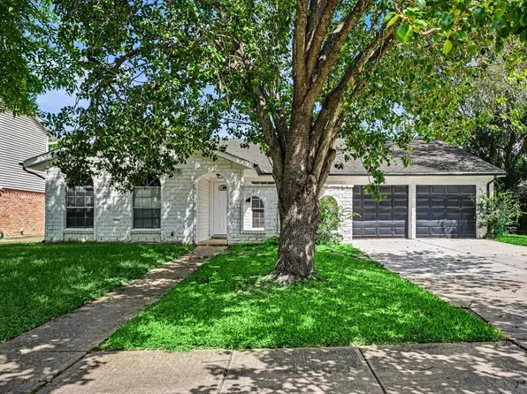 10323 Sagerock Dr, Houston, TX 77089