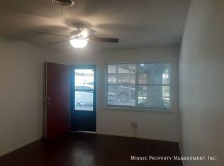 1411 Yonkers St APT A, Plainview, TX 79072