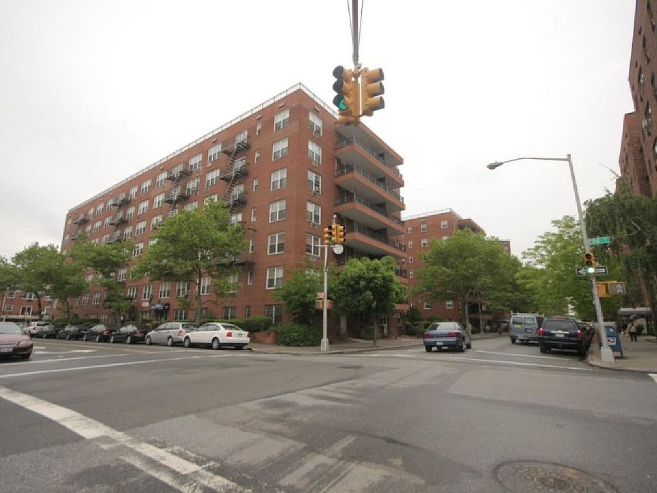 1st image of 94-11 59th Ave #7th Floor