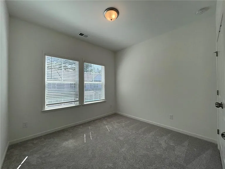 1597 Tilden Ct — Photo 38
