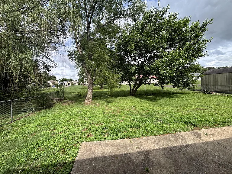 1140 Timothy Ave — Photo 14