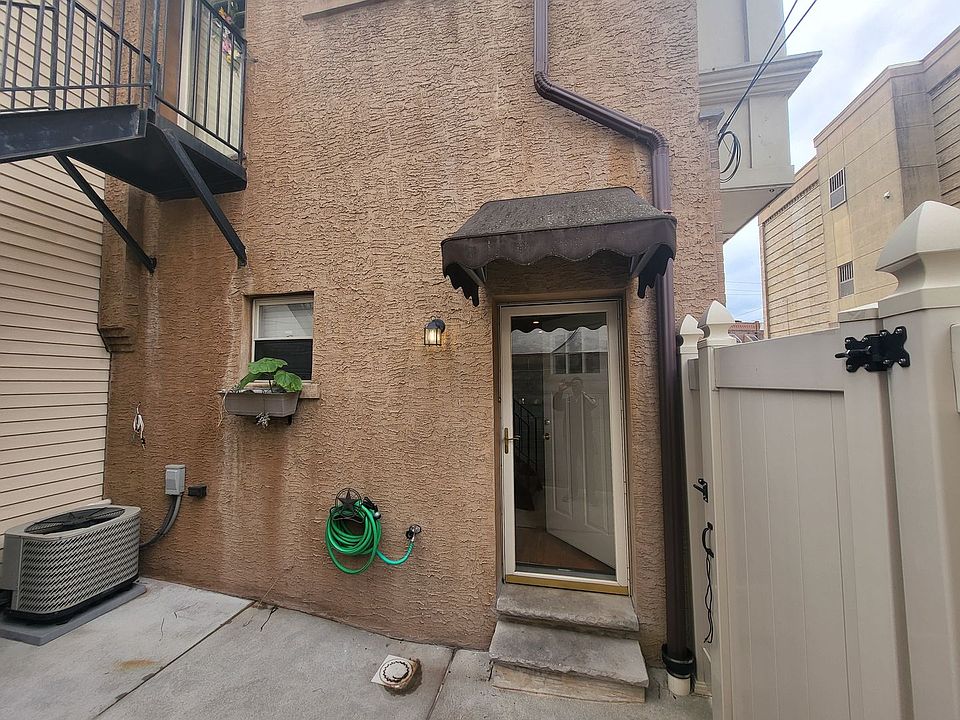 1st image of 1113 W Moyamensing Ave #1