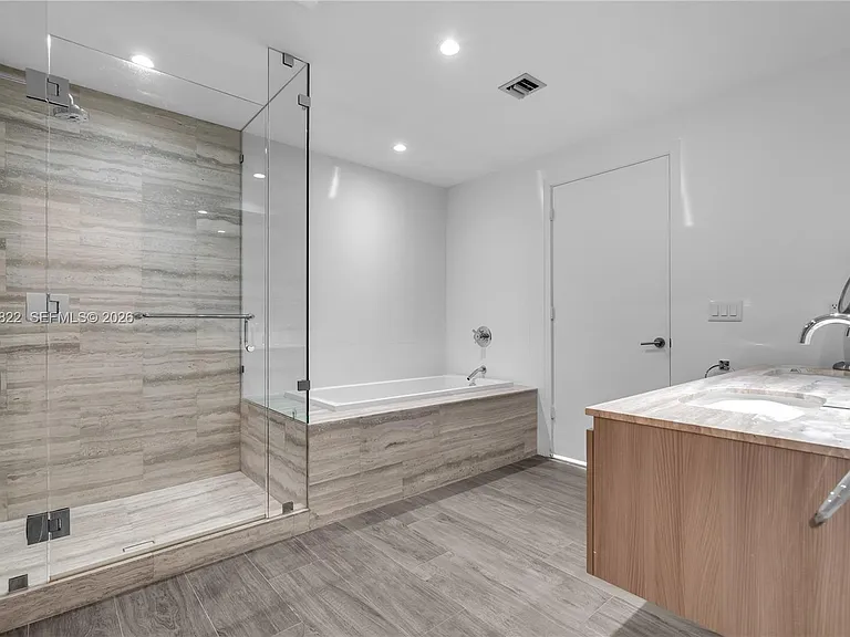 2900 NE 7th Ave #4308 — Photo 28