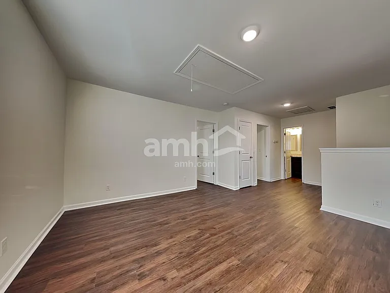 7121 Lawgiver Cir — Photo 23