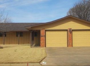 2405 Jefferson St, Plainview, TX 79072