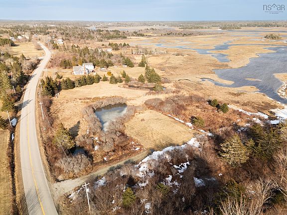 3rd image of Chebogue Rd