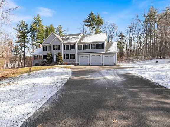 2nd image of 16 Horseshoe Road