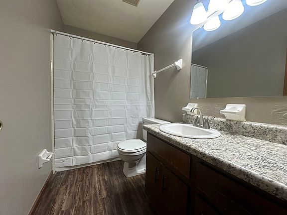 5th image of 491 Teal Ln APT C