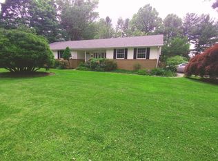 9616 Labrador Ln, Cockeysville, MD 21030