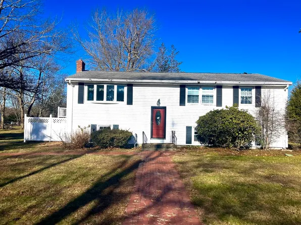 13 Loganberry Dr, Abington, MA 02351
