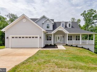 9527 McKinley Ave, Manassas, VA 20110