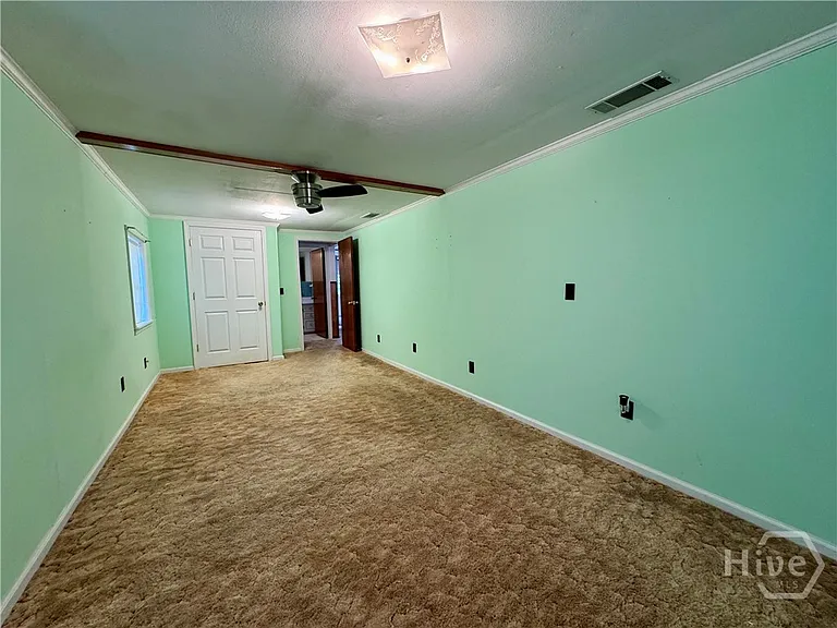 108 Tyler St — Photo 10